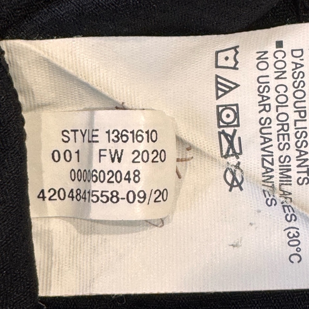 Under Armour Black HeatGear Performance Textured Long Sleeve Polo Sz XXL - Picture 7 of 7